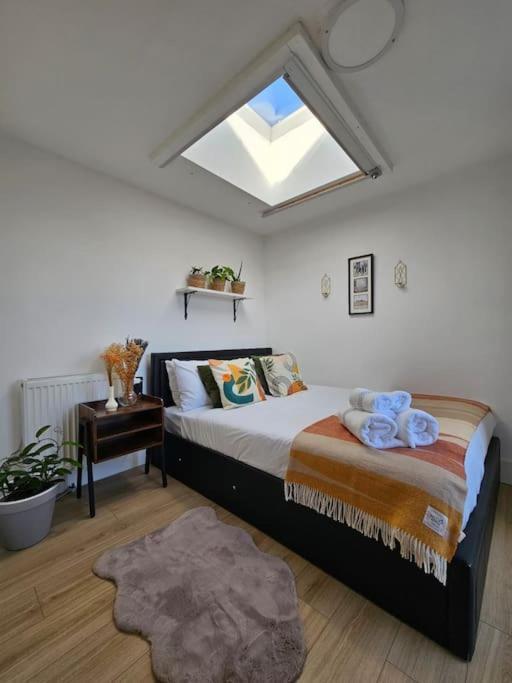West Kensington Bright Flat Leilighet London Eksteriør bilde